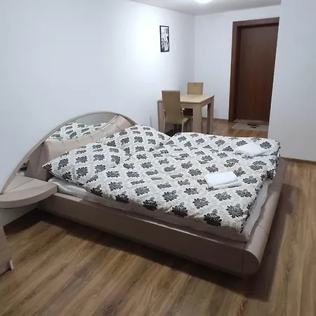 Апартаменты Tatra Relax Velkyslavkov *